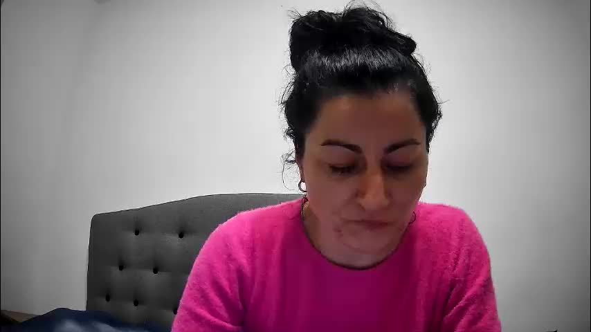 mikyloveu Adult Chat March 31, 2026