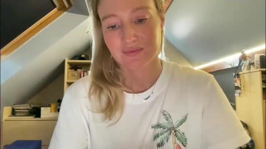 lili_blue1 Adult Chat March 31, 2026