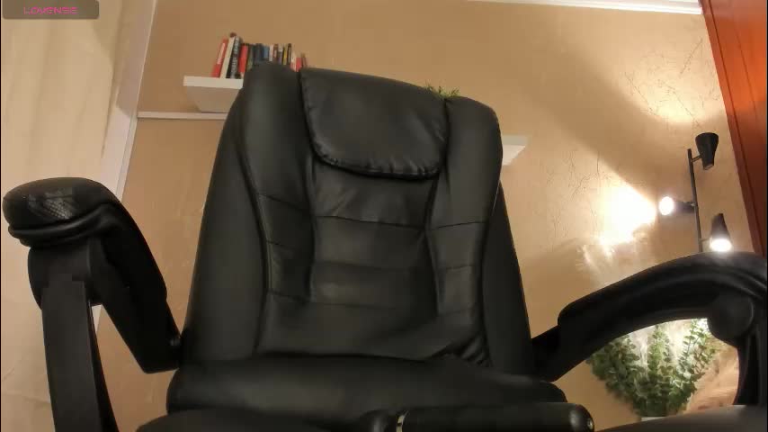 zoe_millerx Adult Chat March 31, 2026