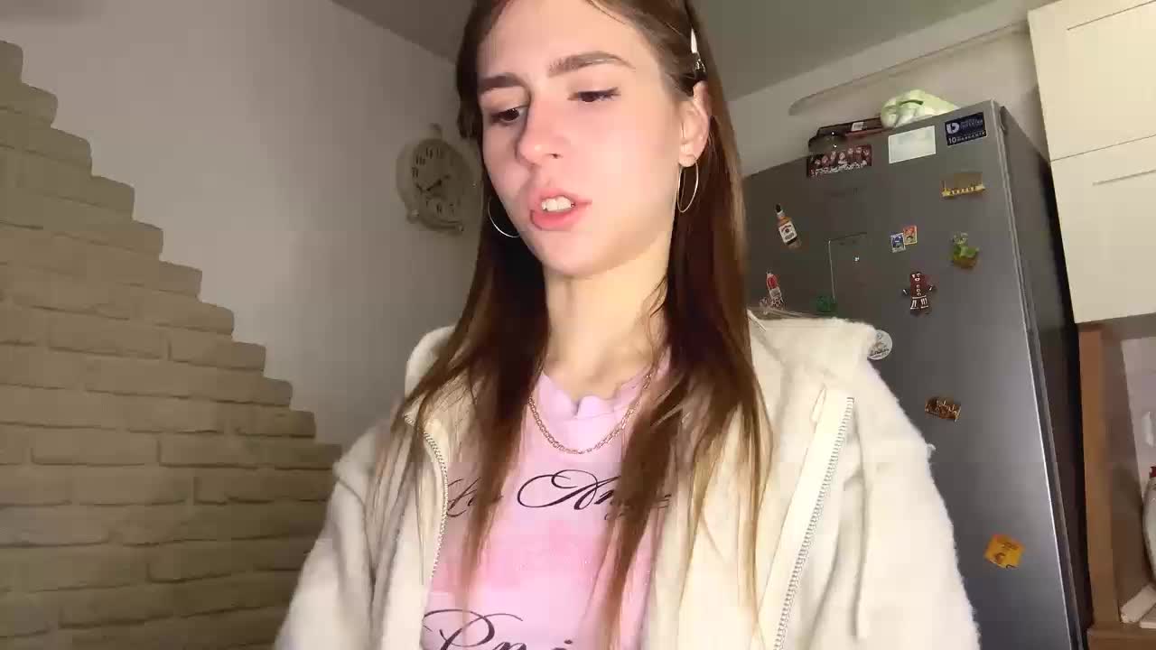 AshantiBadolato Adult Chat March 31, 2026