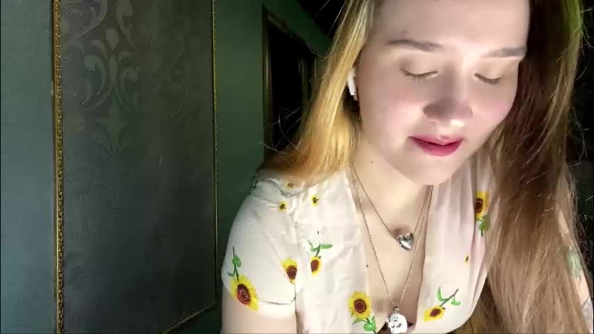 kristynmarkwood Adult Chat March 31, 2026