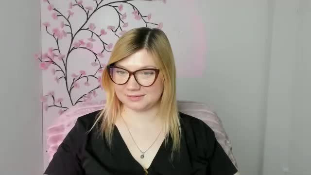 molly_moree Adult Chat March 31, 2026