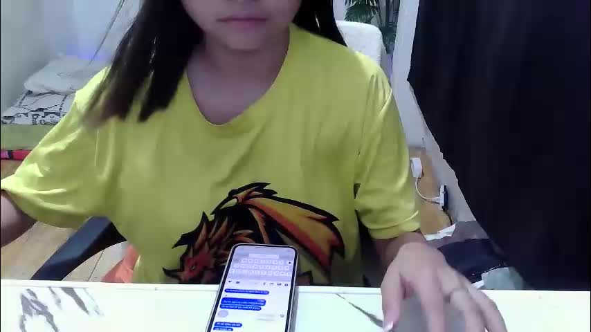 sexy_asian_dhar Adult Chat March 31, 2026