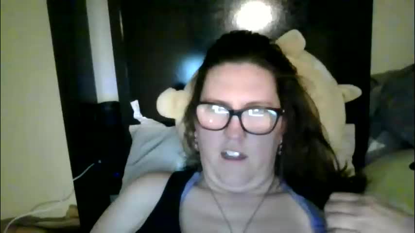 fuzzypeaches87 Adult Chat March 31, 2026