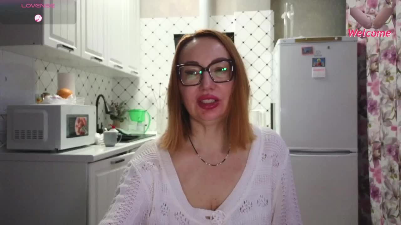 Pink-Lips Adult Chat March 31, 2026