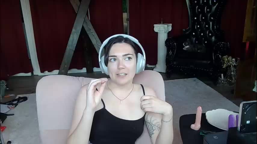 mistressjuniper Adult Chat March 31, 2026