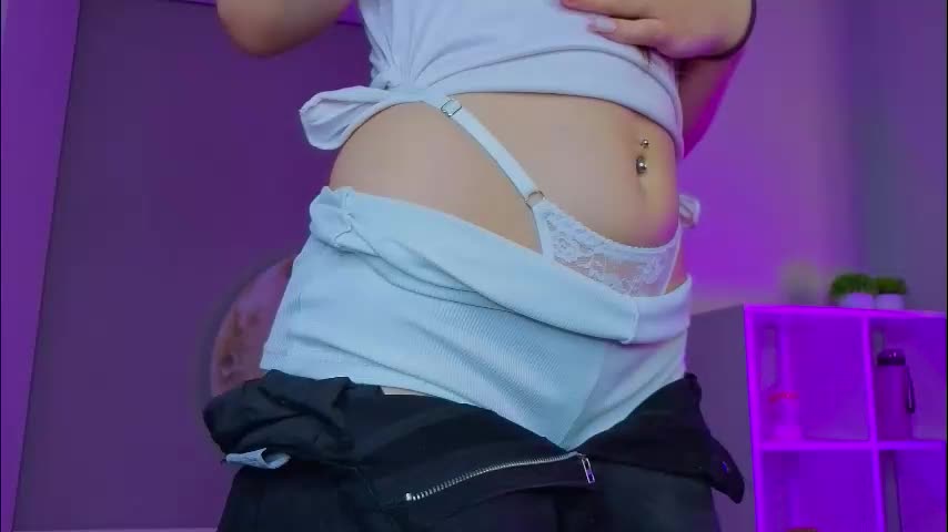 leandraconcatelli Adult Chat March 31, 2026