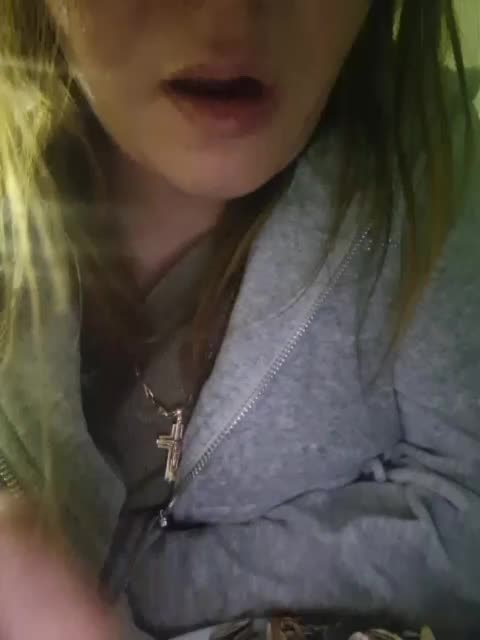 Kira183 Adult Chat March 31, 2026