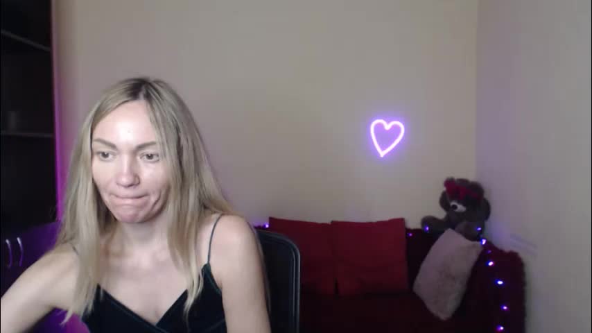 mikkey_mouse8 Adult Chat March 31, 2026