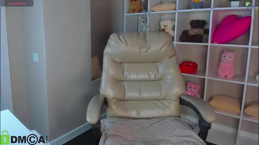 nicole_vasquezz Adult Chat March 31, 2026