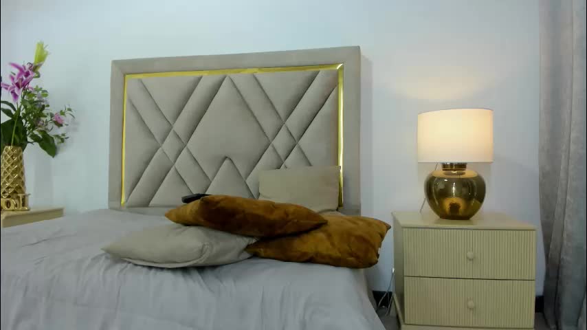 emily_queen7 Adult Chat March 31, 2026