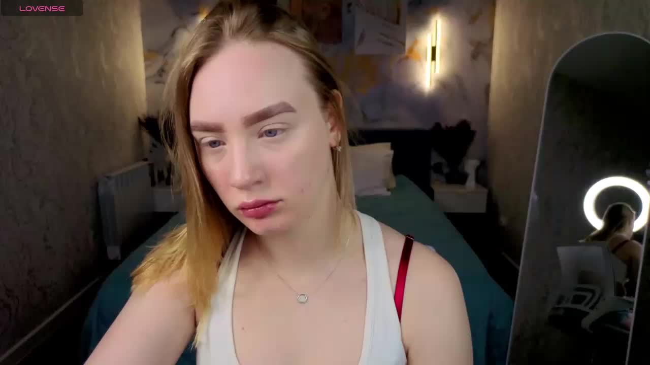 Dara-Lexx Adult Chat April 1, 2026