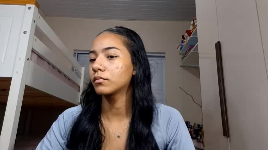 kerryinterrante Adult Chat April 1, 2026