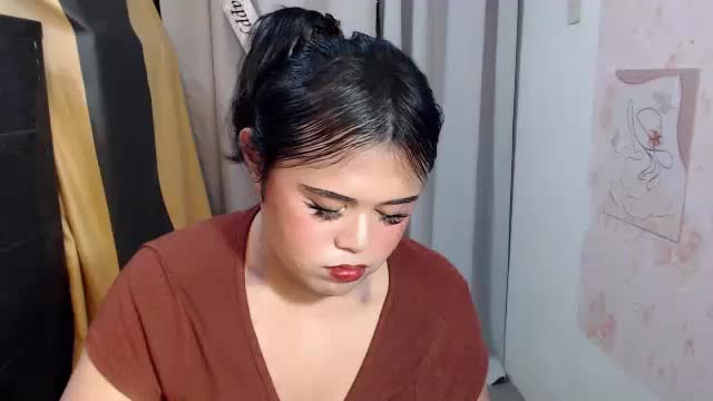 lovelypinaychubsx Adult Chat March 31, 2026