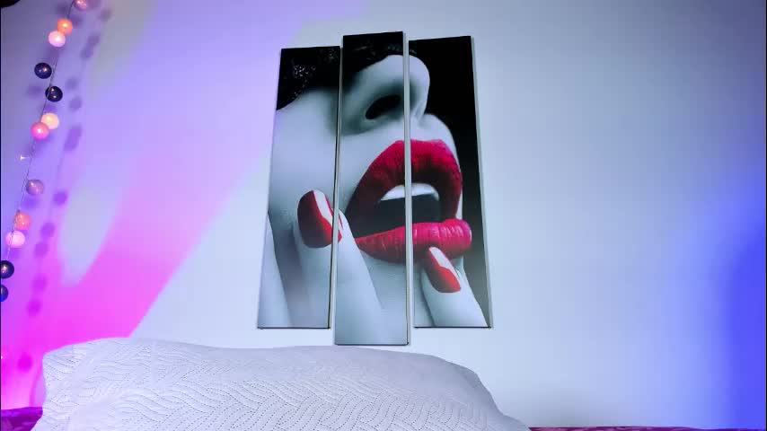 emiili_clark Adult Chat March 31, 2026