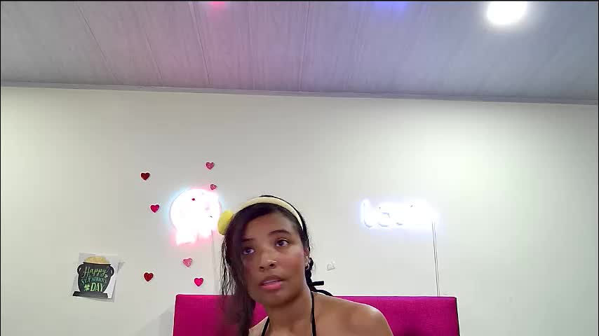 ellie_cute7 Adult Chat March 31, 2026