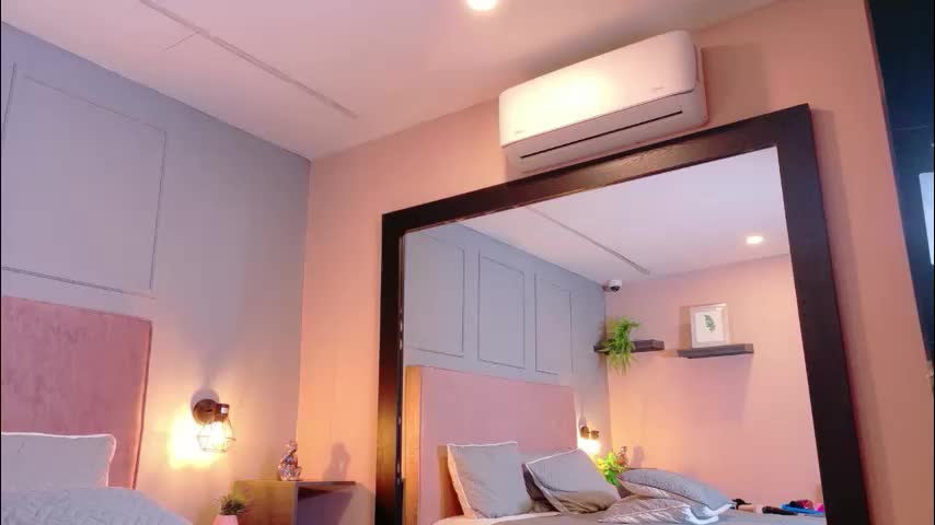 busty_zay Adult Chat March 31, 2026