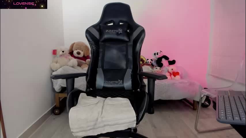 biancastrongg Adult Chat April 1, 2026