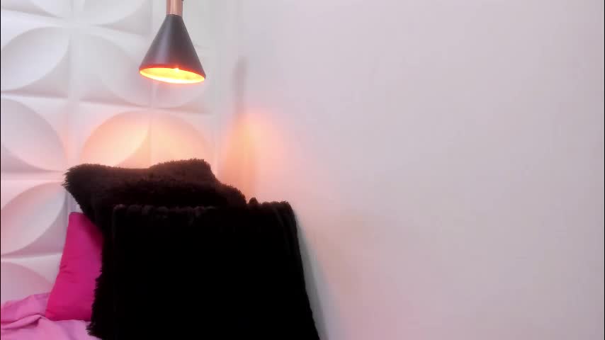 zaira_sweet4 Adult Chat April 1, 2026