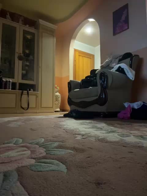 Maikl69Mila1 Adult Chat April 1, 2026