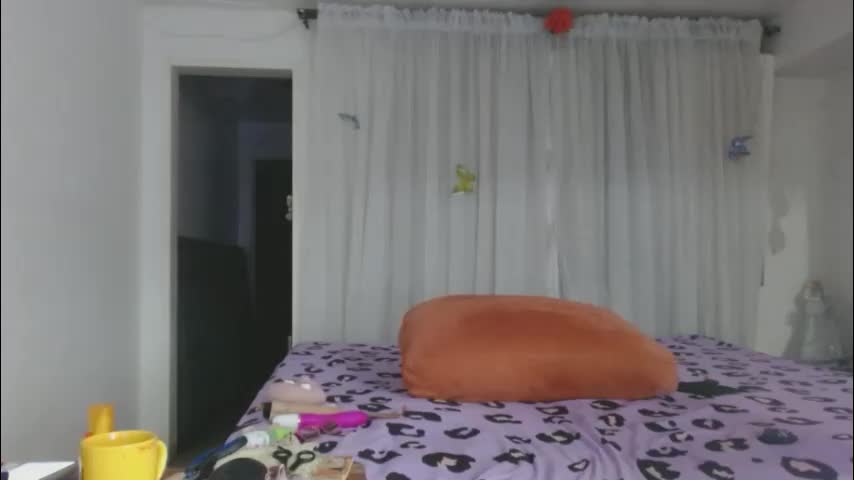 tatianagiraldo12 Adult Chat April 1, 2026