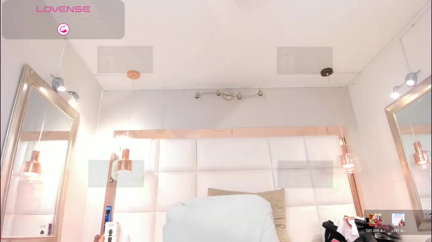lady_hellen Adult Chat April 1, 2026