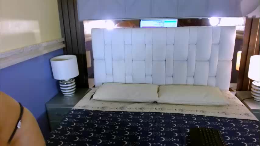 annie_catt_ Adult Chat April 1, 2026