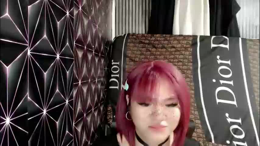 queen_elicktra Adult Chat April 1, 2026