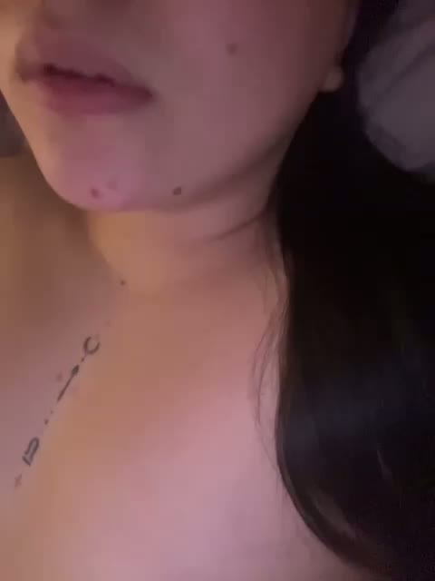 tiikiiii Adult Chat April 1, 2026