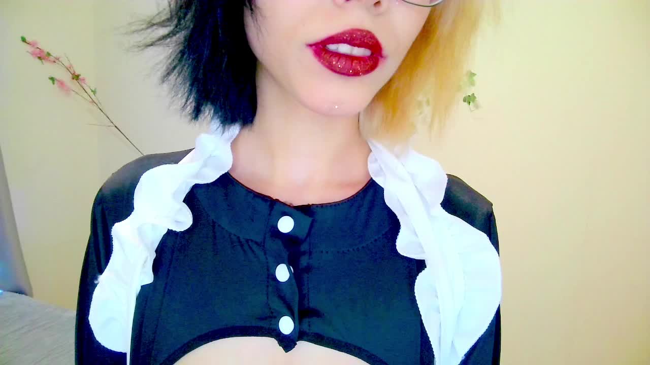 KateMooss Adult Chat April 1, 2026