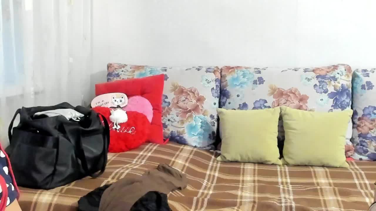 Lisa1225 Adult Chat April 1, 2026