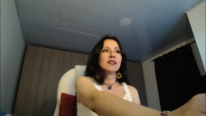 missy_kat87 Adult Chat April 1, 2026