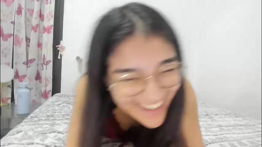 isasuarezzzz Adult Chat April 1, 2026