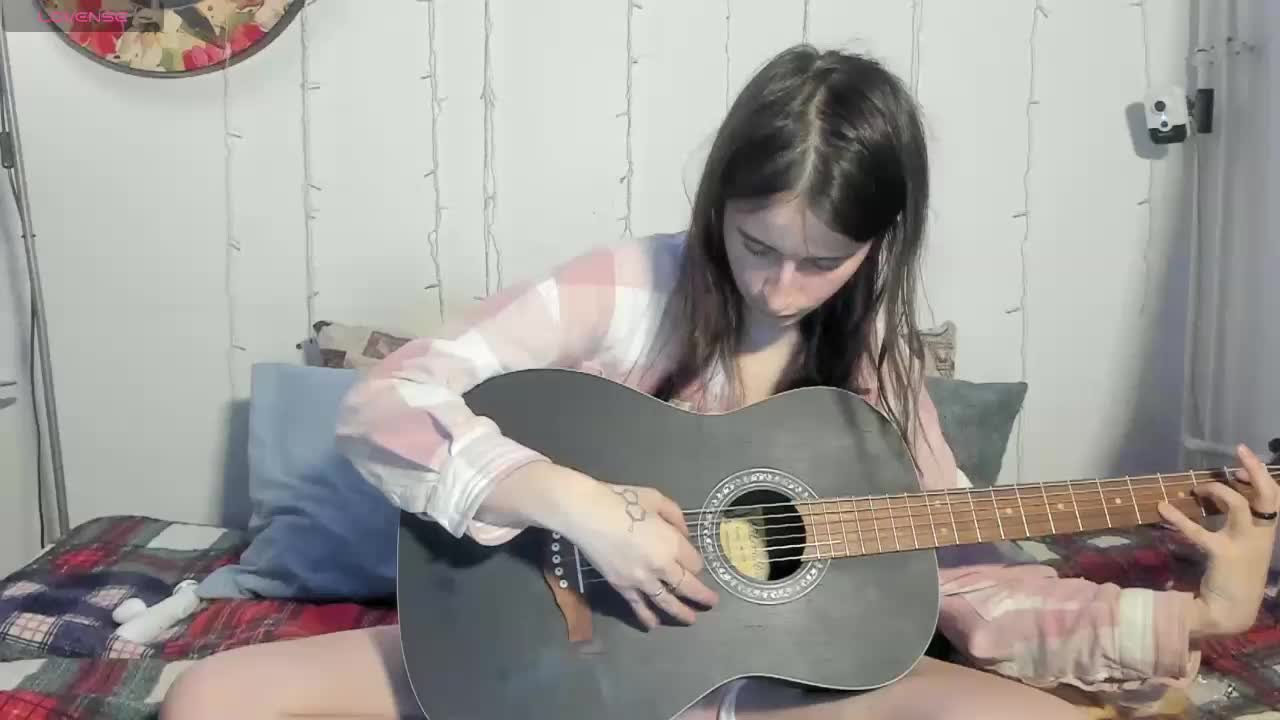 Bonnie_Woods Adult Chat April 1, 2026