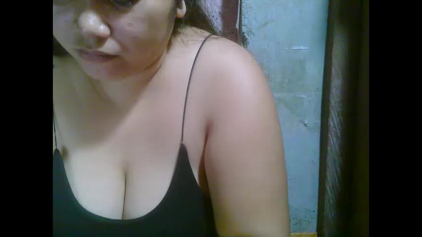 sexykittymom Adult Chat April 1, 2026