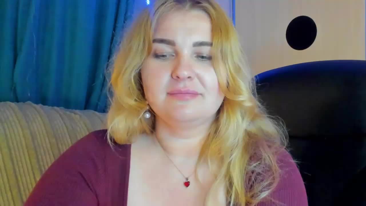 SallyNex4u Adult Chat April 1, 2026