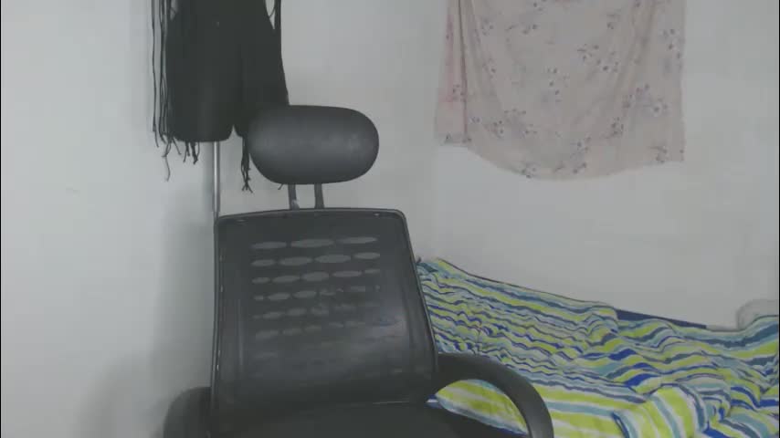 shayna_cute Adult Chat April 1, 2026