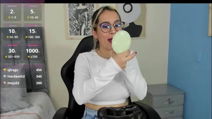 sugar_milff Adult Chat April 1, 2026