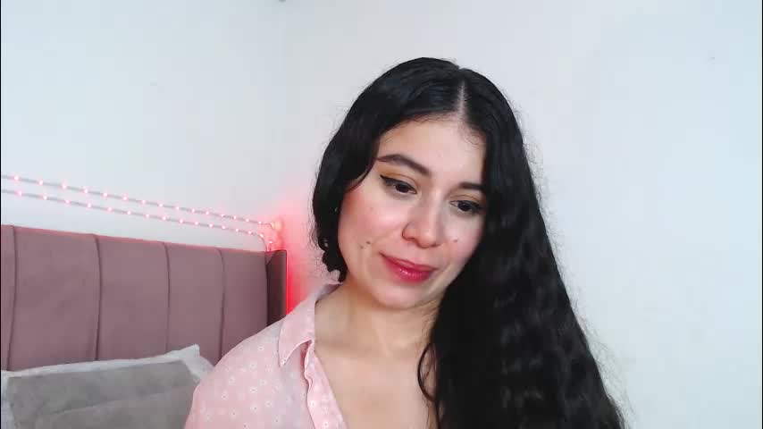 gabrielarossa Adult Chat April 1, 2026