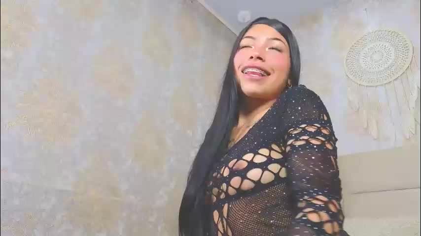 nataliepetite3x Adult Chat April 1, 2026