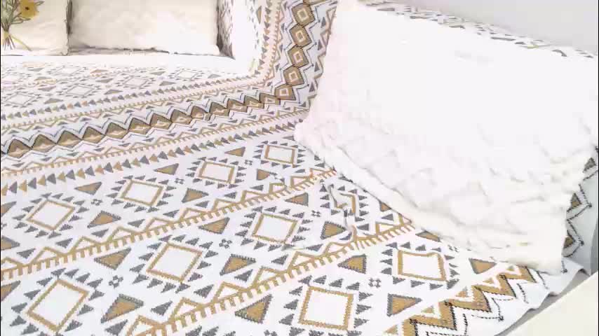 cuteemouse Adult Chat April 1, 2026