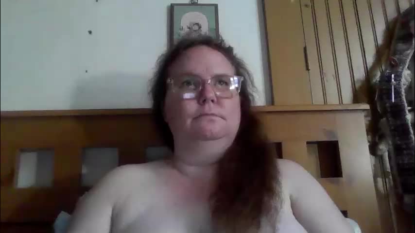 queen2118694 Adult Chat April 1, 2026