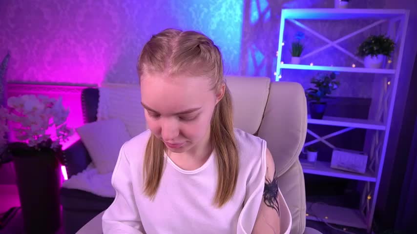 EmilySunshineS Adult Chat April 1, 2026