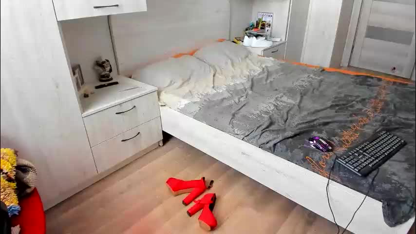 cherry_perry0 Adult Chat April 1, 2026