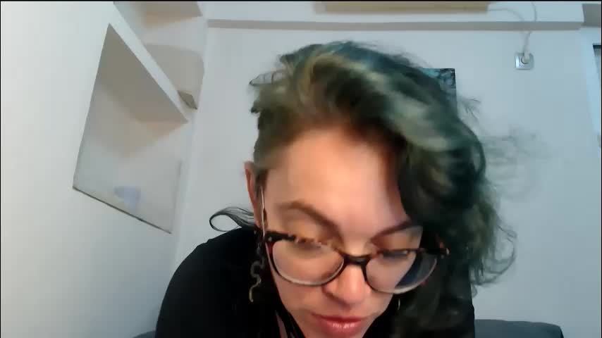 sandra10031989 Adult Chat April 1, 2026