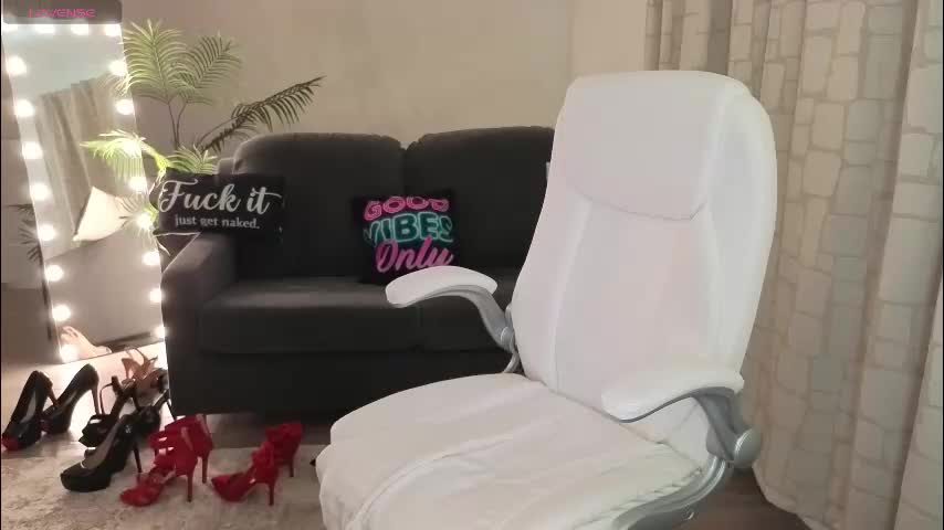 martha_mayer Adult Chat April 1, 2026