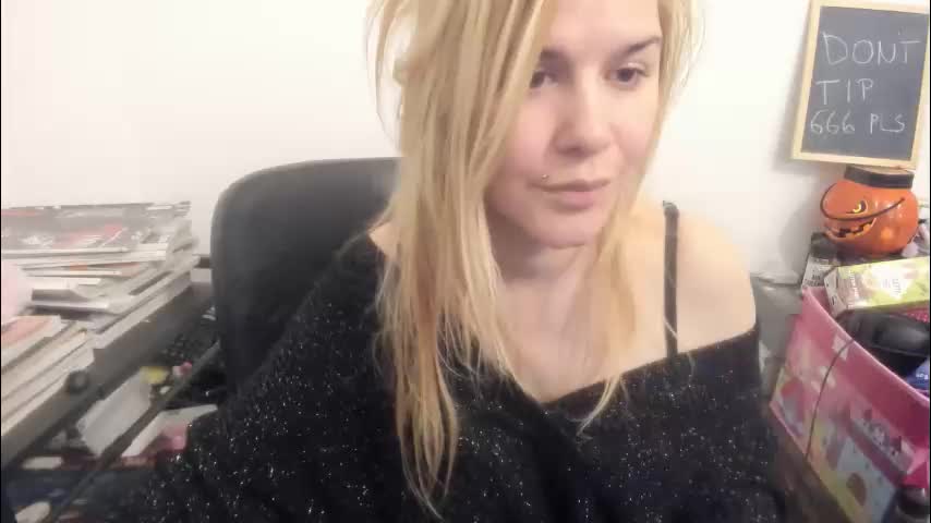 artsyandcraftsy_ Adult Chat April 1, 2026