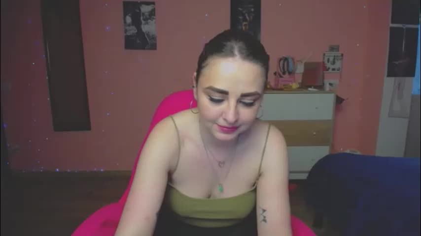 halleyg Adult Chat April 1, 2026