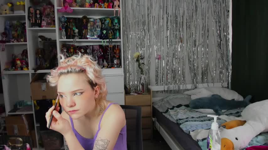 School_Love Adult Chat April 1, 2026