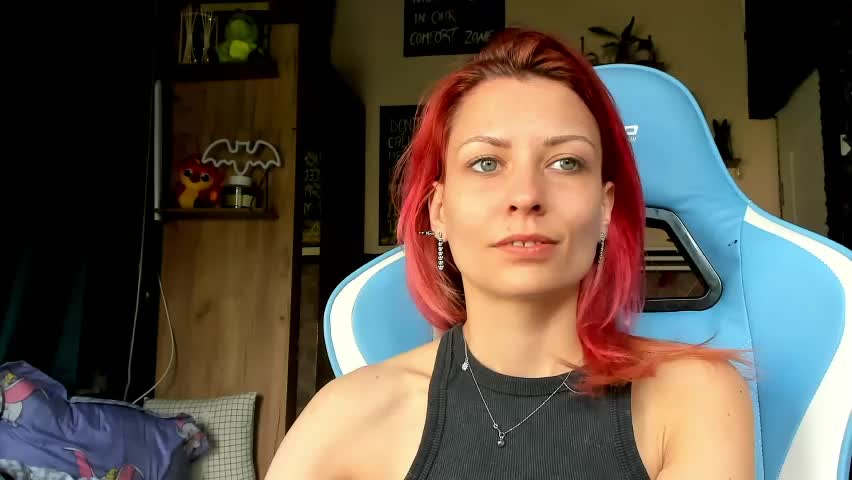 karoline121 Adult Chat April 1, 2026